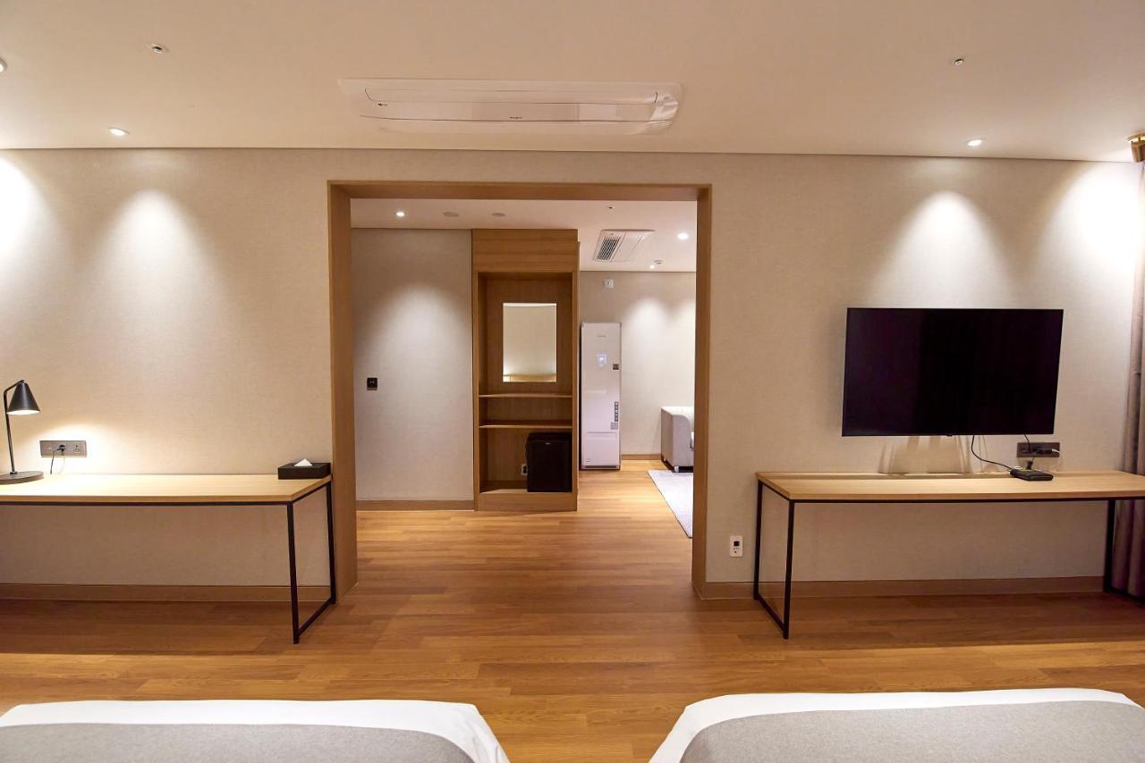 Busan City Hotel Екстериор снимка